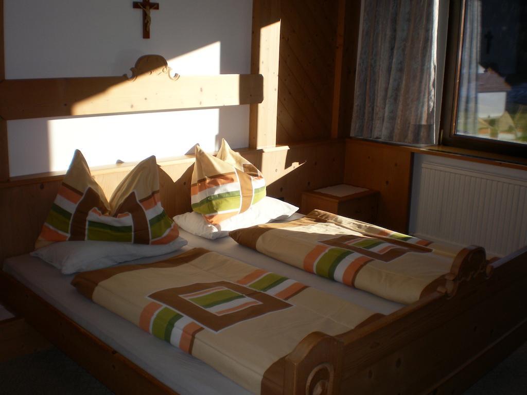 Apartamento Haus Bergfried Trins Habitación foto